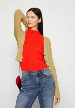 Rag & Bone Carrie Cardigan - Gilet - Khaki 13 Rag & Bone Carrie Cardigan - Gilet - Khaki -Magasin Général De Mode d70d4ebcfd4644269c5bf36e584cd80d