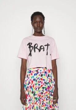 Christopher Kane Brat Cropped - T-Shirt Imprimé - Fairytale 12 Christopher Kane Brat Cropped - T-Shirt Imprimé - Fairytale -Magasin Général De Mode db007cd820e44c998113665c70737fd4