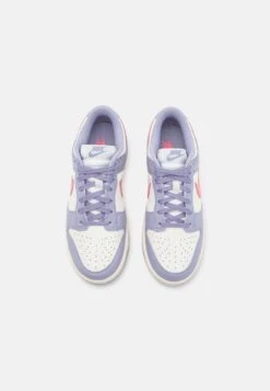 Nike Sportswear Dunk - Baskets Basses - Indigo Haze/Coral Chalk Sail 17 Nike Sportswear Dunk - Baskets Basses - Indigo Haze/Coral Chalk Sail -Magasin Général De Mode db1459e57e844e2cbbe8fe5a40e04f2a