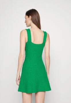 ELLEME Dress - Robe Pull - Green 11 ELLEME Dress - Robe Pull - Green -Magasin Général De Mode dec1b6f15fe949bca03012f8a12ae0f2