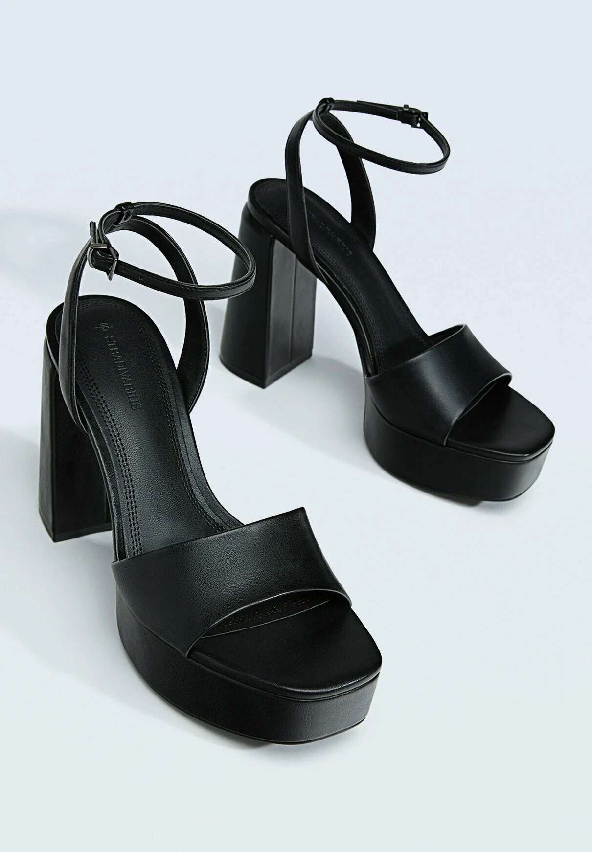 Stradivarius Chaussures De Mariée - Black 7 Stradivarius Chaussures De Mariée - Black – Image 5