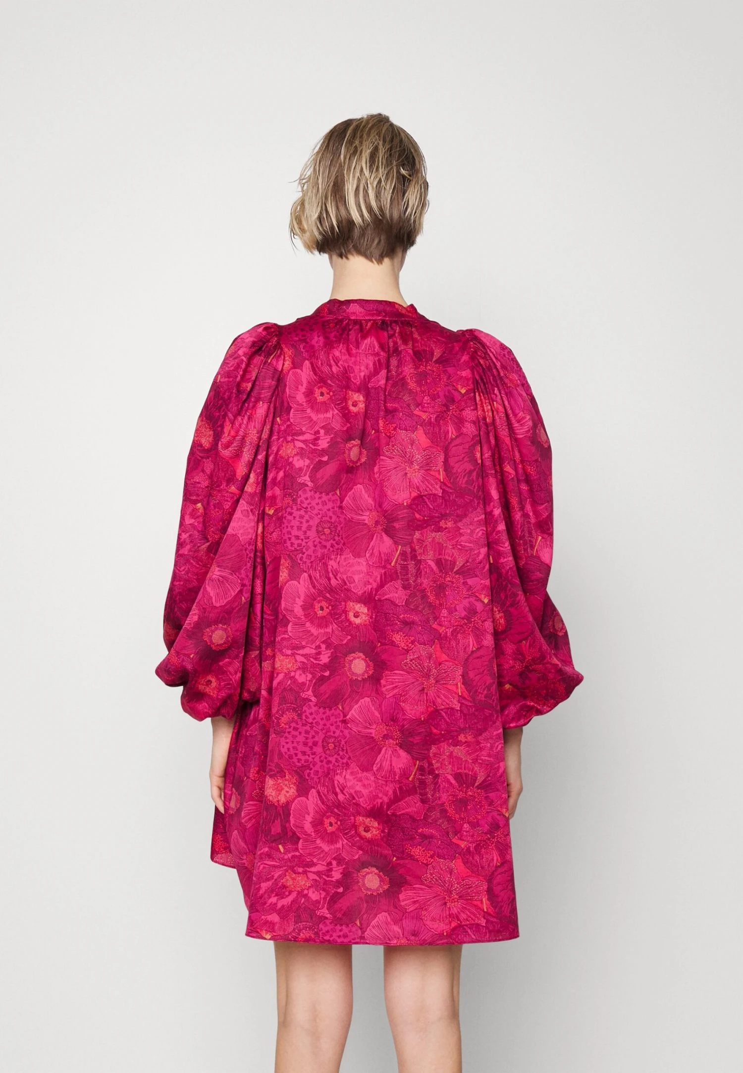 Vanessa Bruno Vanessa - Robe De Jour - Fushia 5 Vanessa Bruno Vanessa - Robe De Jour - Fushia – Image 3