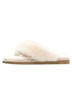 Shepherd Pernilla - Chaussons - Creme -Magasin Général De Mode e62e8bfc2e914eb081b1e0d09a2c6453
