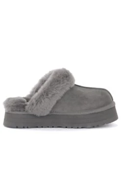 Ugg Disquette - Chaussons - Grigio -Magasin Général De Mode e7dda29139084c4a99153f76bf421f03