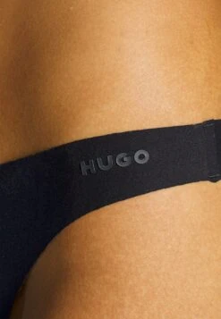 Hugo Brazilian Laser Cut - Slip - Black -Magasin Général De Mode e91c95fb2dc1426eaa4b907cd1a5d34e