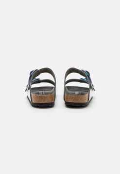 Birkenstock Arizona Lena - Chaussons - Iridescent Silver 11 Birkenstock Arizona Lena - Chaussons - Iridescent Silver -Magasin Général De Mode ebfad47222c94544b7bd162b76b16471