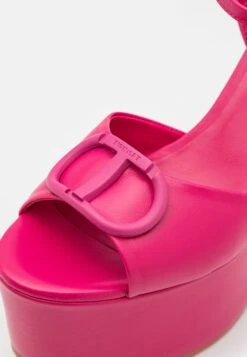 TWINSET Con Zeppa - Sandales À Plateforme - Fuxia -Magasin Général De Mode ec262421c1ea41fc96c6d96d659f52f7
