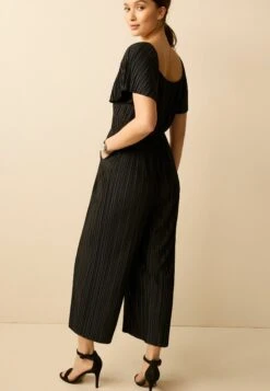 Next Short Sleeves Plisse Standard - Combinaison - Black -Magasin Général De Mode ee3ffef263f446ad89c95800f89d3942