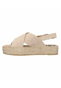 Espadrilles - Beige -Magasin Général De Mode f3baaf4bd54246a8bd685d2a92f44342
