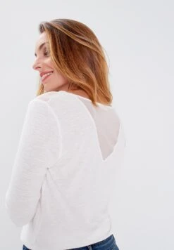 Mit Langen Ärmeln - T-Shirt À Manches Longues - Ivoire 10 Mit Langen Ärmeln - T-Shirt À Manches Longues - Ivoire -Magasin Général De Mode f5b1a72942c44095b671dedcb51aca02