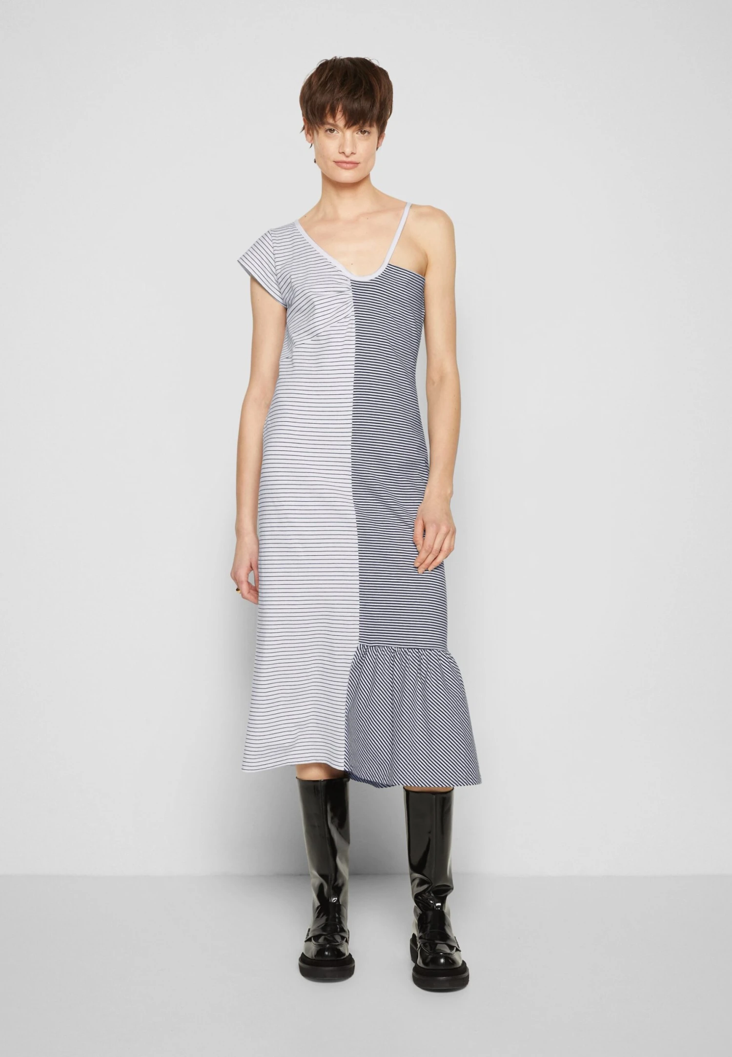 Dress - Robe De Jour - Mottled Black 5 Dress - Robe De Jour - Mottled Black – Image 3