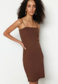 Trendyol Twoss21El2327 - Robe Fourreau - Dark Brown