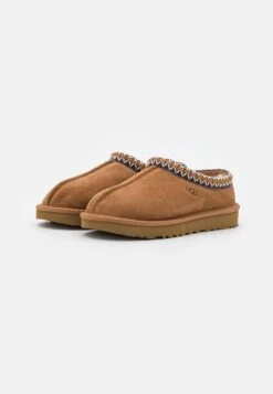 Ugg Tasman - Chaussons - Chestnut -Magasin Général De Mode f8effc7332164900bbfd20117b9e69d1