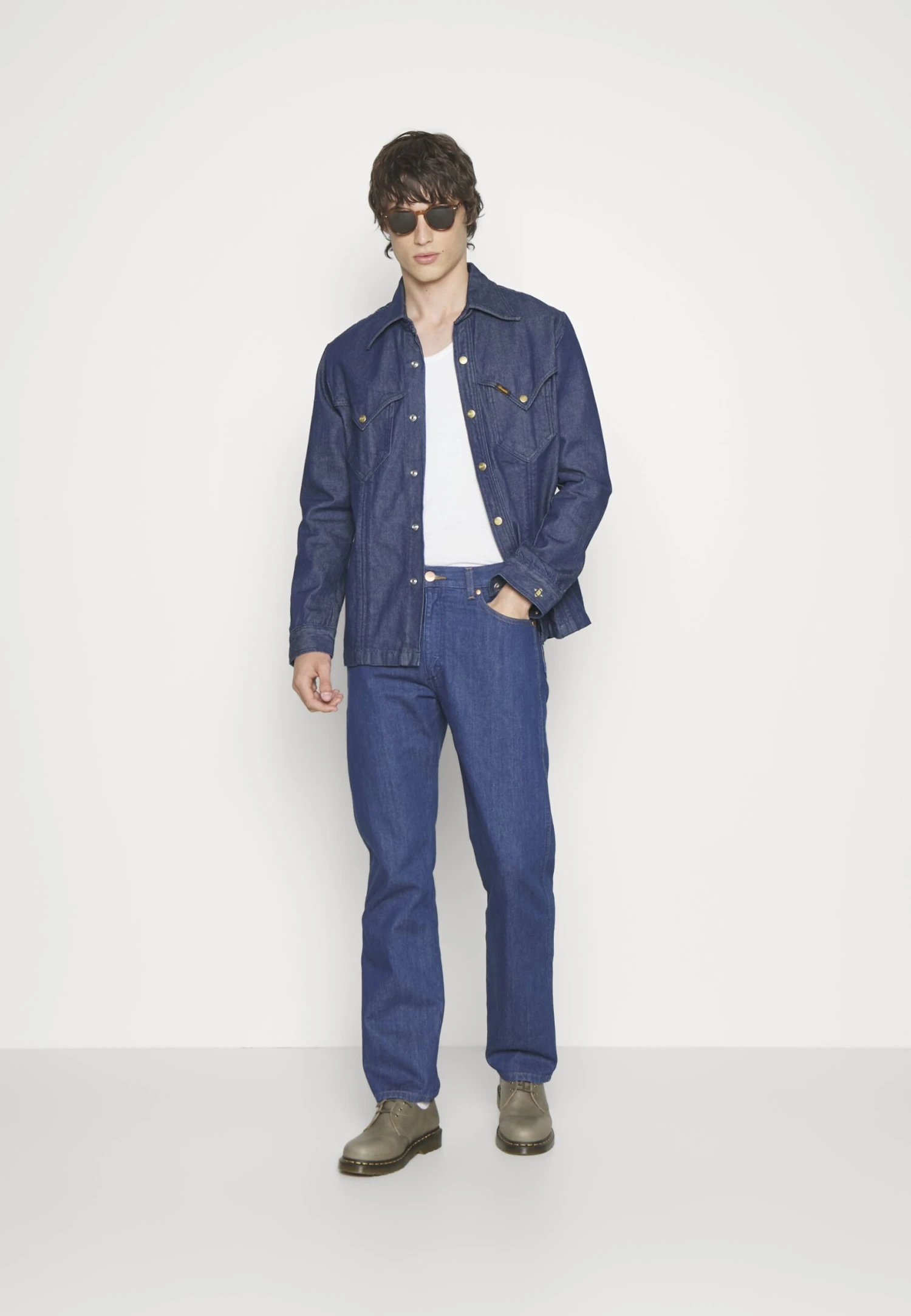Unisex - Jean Droit - Wrangler Blue 4 Unisex - Jean Droit - Wrangler Blue – Image 2