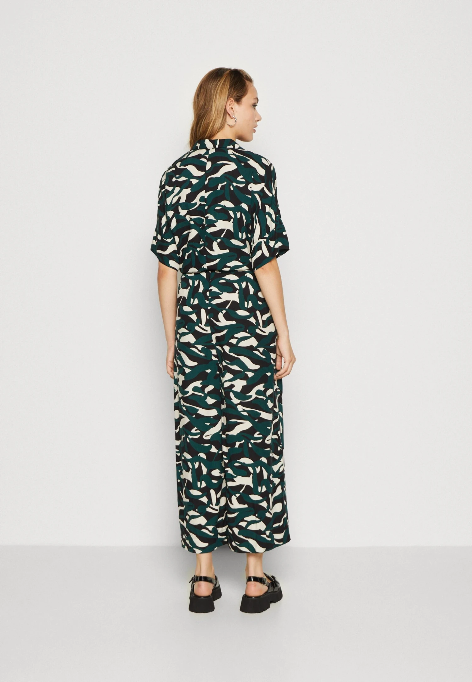 Monki Combinaison - Green 5 Monki Combinaison - Green – Image 3