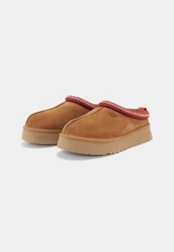 Ugg Tazz - Chaussons - Chestnut -Magasin Général De Mode fcf60e17f74740399d6694131b11e2a2